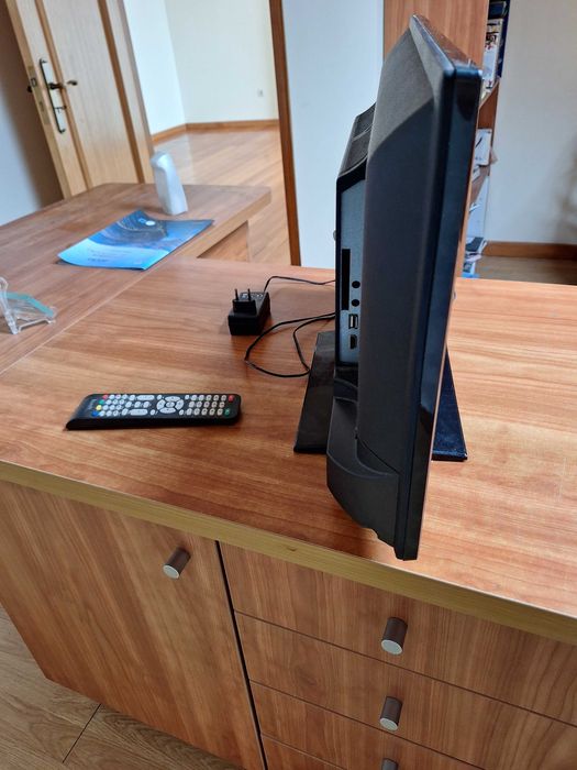 Smart TV Kunft 24"