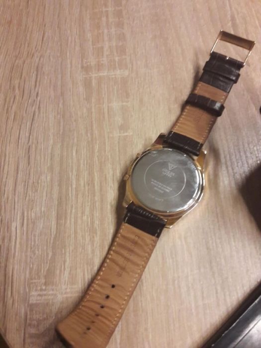 Zegarek guess W0376G3