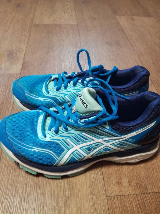 Продам  кросовки!