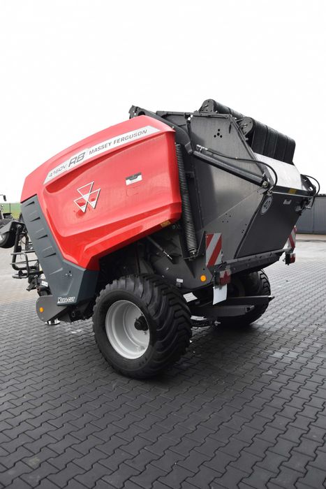 Prasa zwijająca RB 4160 V XTRA MASSEY FERGUSON rok prod. 2023 używana