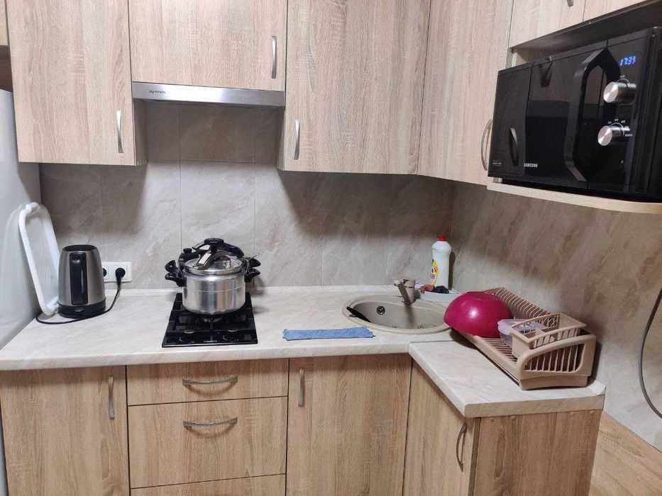 ЗДАМ ТЕРМІНОВО!!! 2-кімнатну квартиру на 1 поверсі Дафі