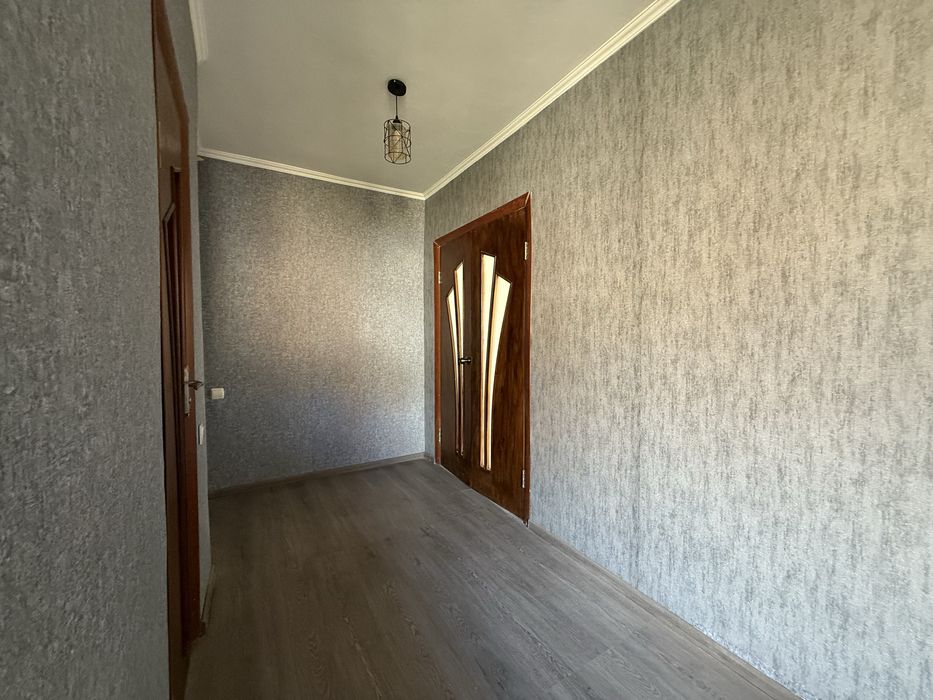 Квартира з ремонтом готова до заселення