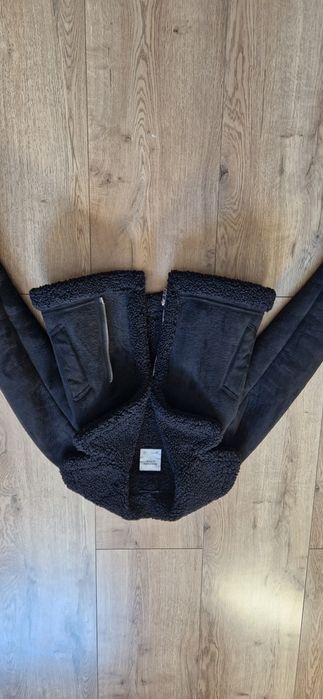 Oryginalny kożuch damski Abercrombie & Fitch xs dobry na s