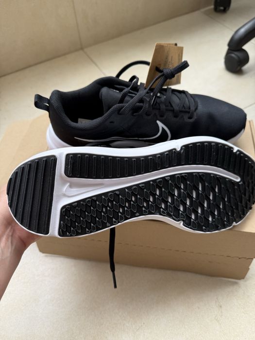 Кросівки чоловічи nike downshifter 12