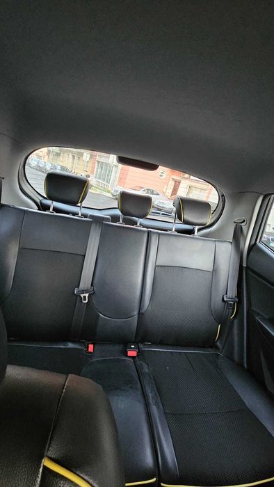 Kia Picanto 1.1L EX Sport