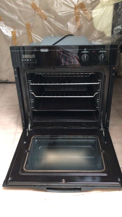Forno eletrico de encastrar Delonghi