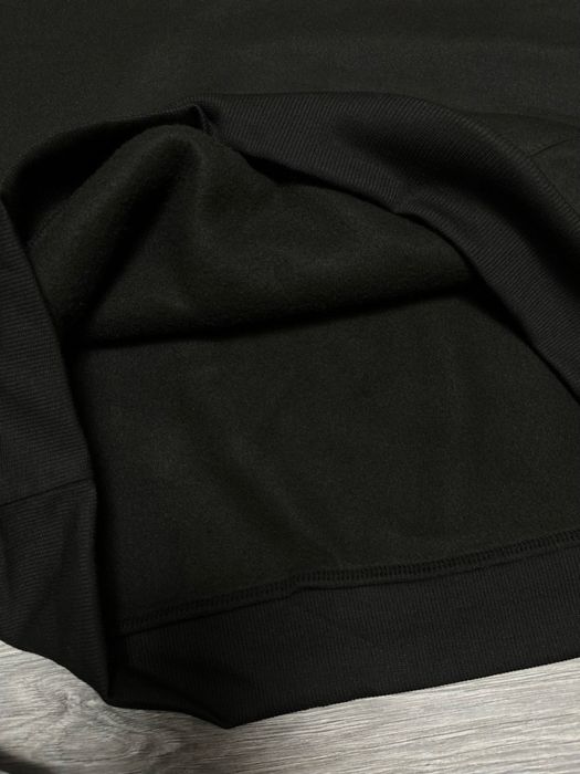 Одяг з принтом світшоти худі футболки