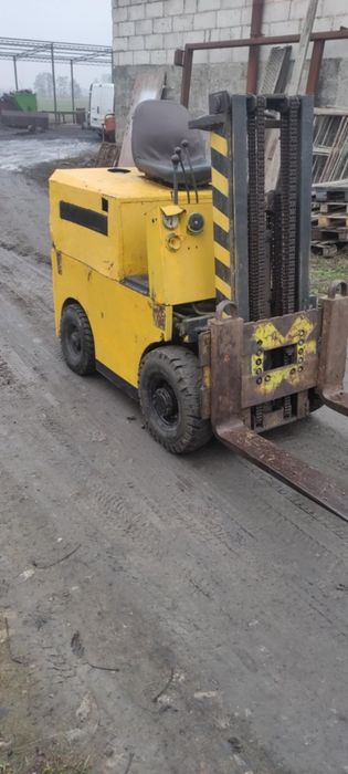 Sprzedam wózek widlowy rak