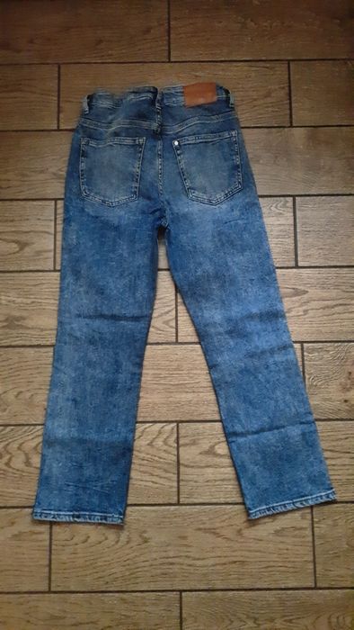 Zestaw spodni jeansowych r. 152