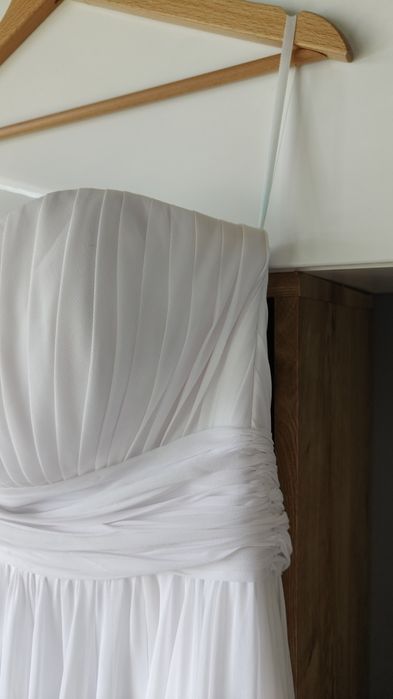 Suknia ślubna fasson M/L