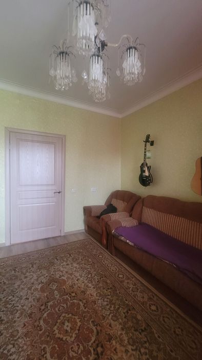 Продам 2-во кімнатну з газовим опаленням