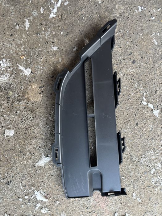 Заглушка в бампер ліва BMW X3 G01