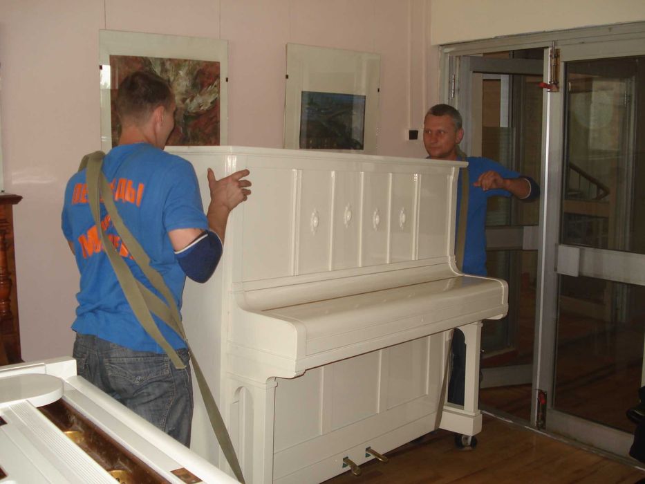 Грузоперевозки, переезды, грузчики по Днепру и Украине