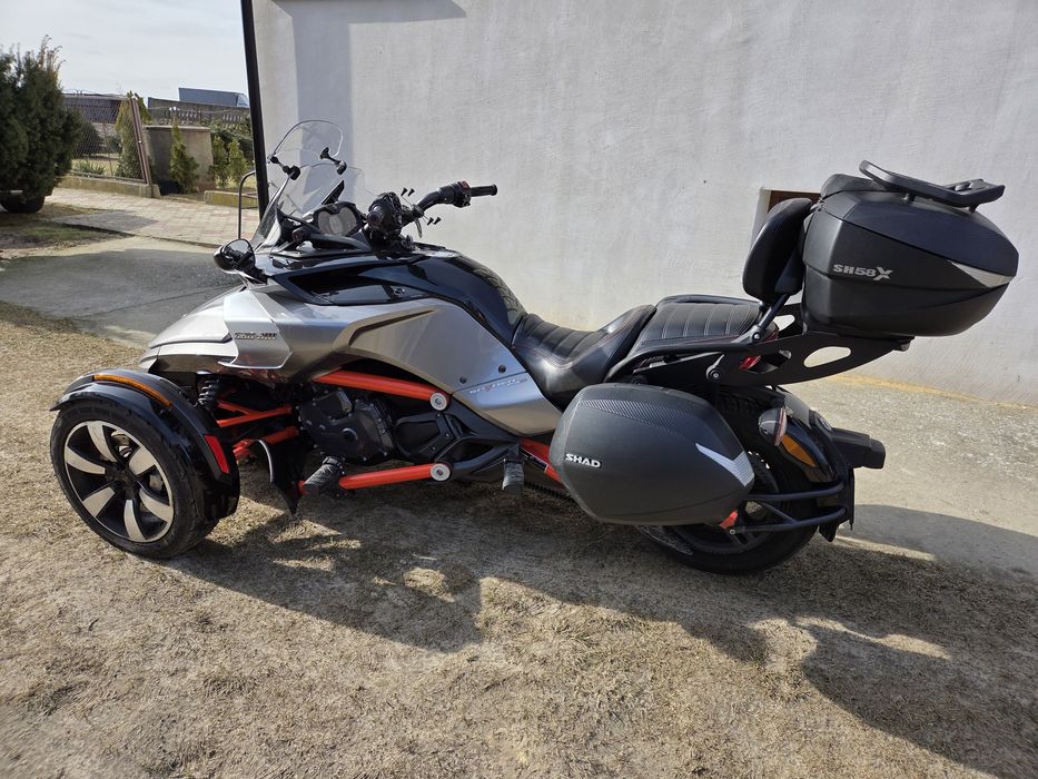 Can am Spyder F3