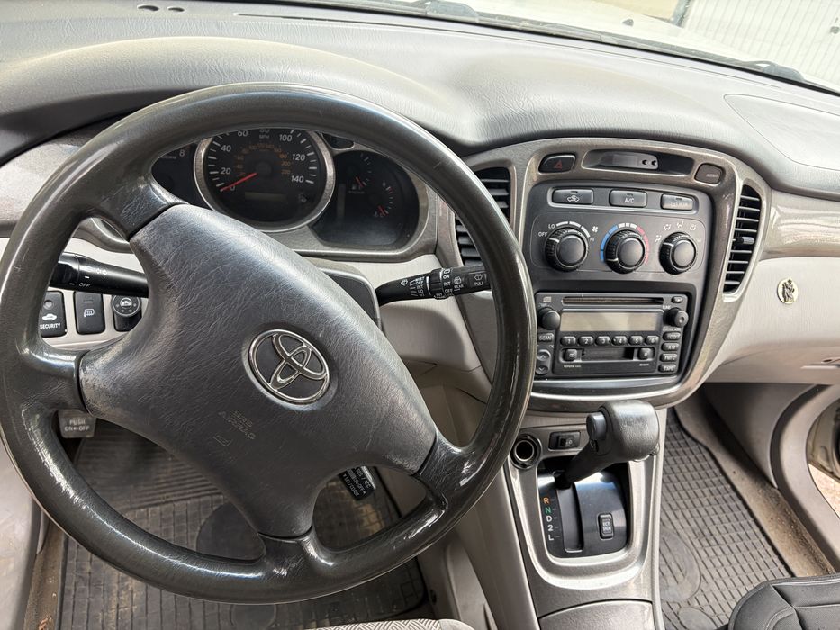 Toyota highlander