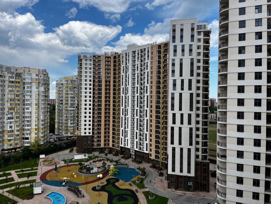 1 комнатная 43 м2 Кадор Сити на Краснова