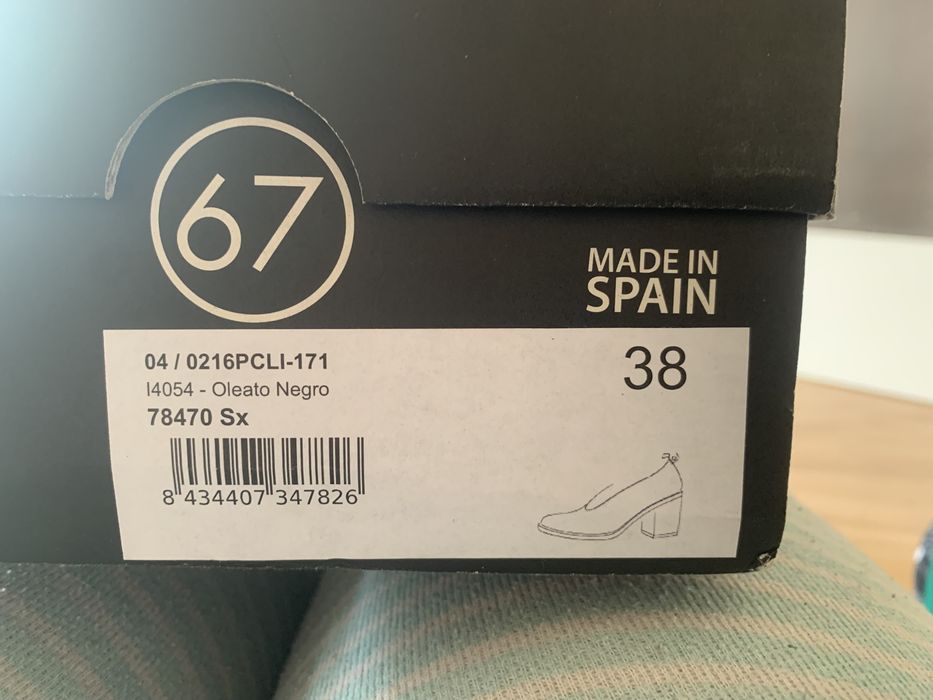 Sixtyseven czółenka czarne roz 38