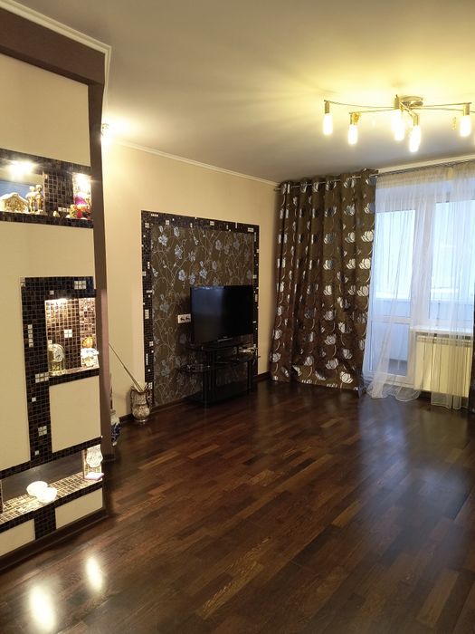 Продам  квартиру студію, центр