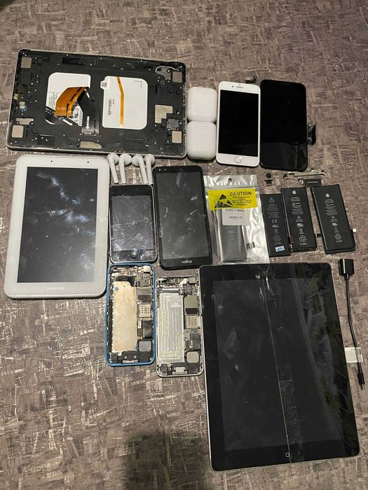 продам лот техники iphone\ ipad