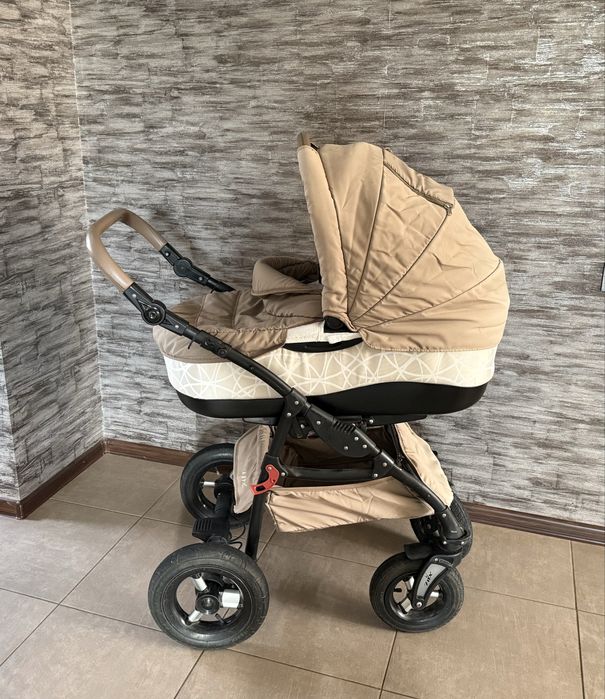 Продам коляску 2 в 1 Nix