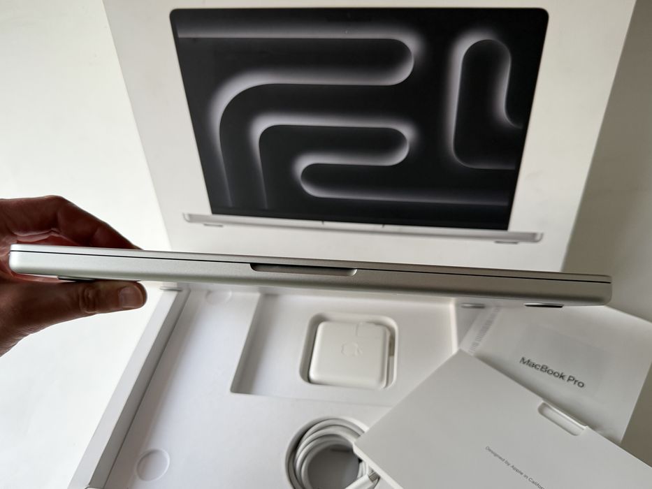 MacBook Pro 14” M3 / 16GB / 1TB / MacBook Pro 14” 2023 комплект
