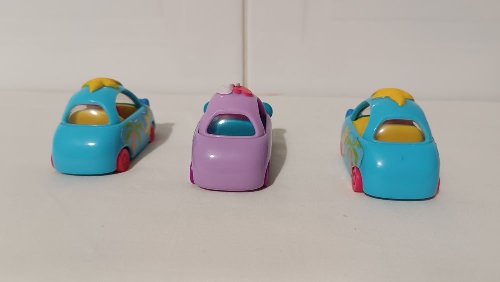 Conjunto 3 carros brincar. Coleção Macdonald