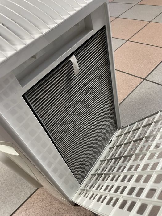 Oczyszczacz powietrza z nawilzaczem SHARP