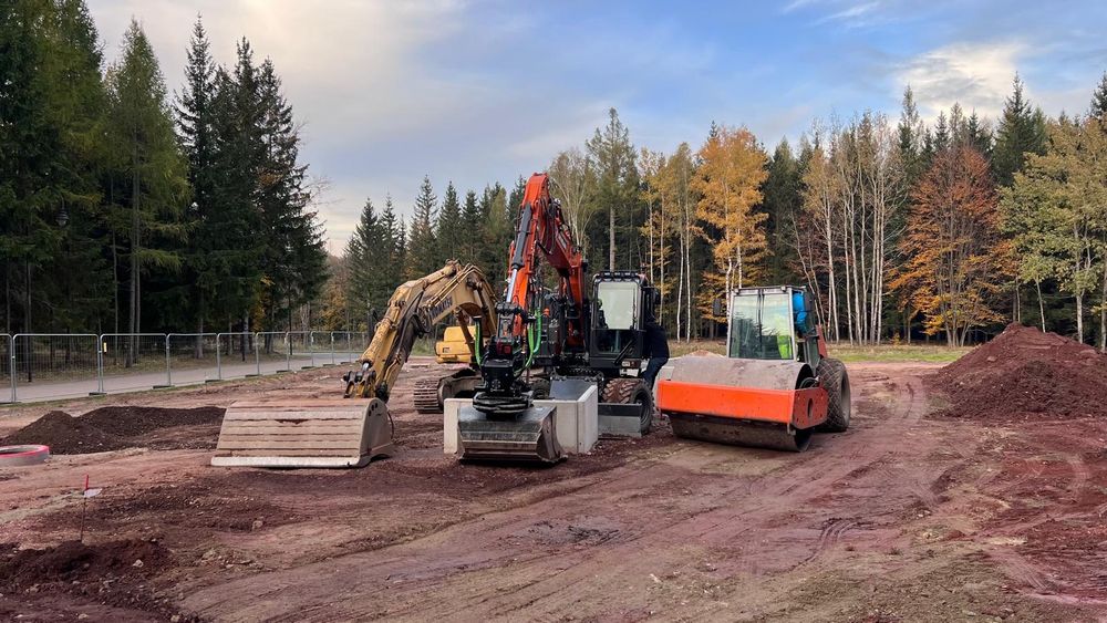 Wynajem/usługi koparkami od 3,7 t - 36 ton