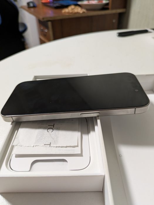 Apple iPhone 15 Pro 128GB Natural Titanium (MTUX3)