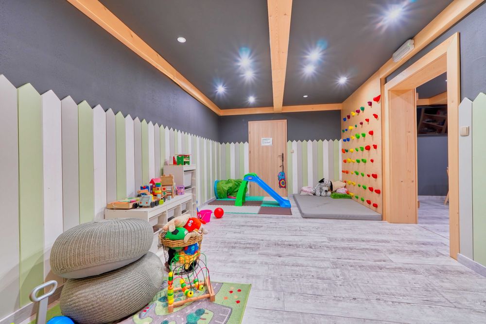 Obiekt w Górach z Balią i jacuzzi–plac zabaw, blisko centrum pok. 2os.