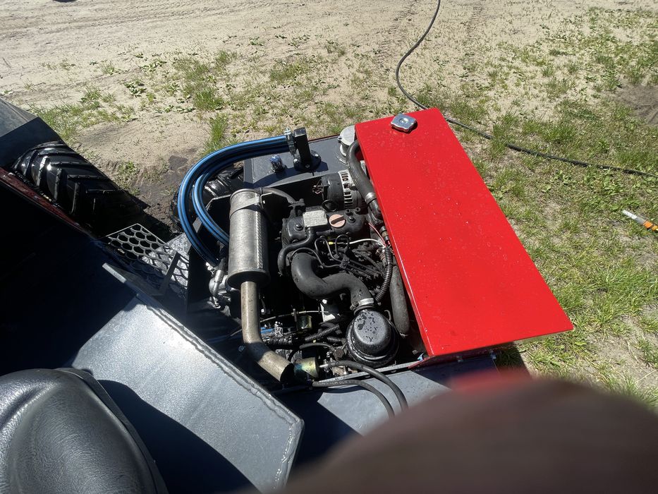 Погрузчик 4х4, мінінавантажувач MND-2117