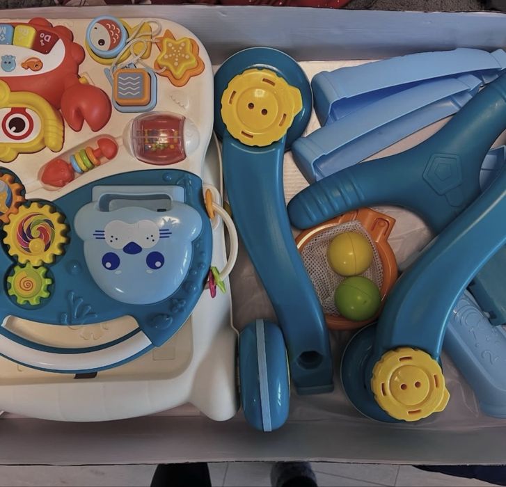 Толокар, веселий бізіборд, розвивающий столик