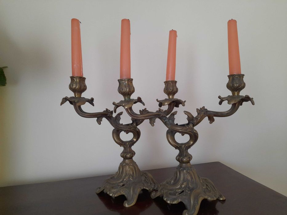 Candelabros em Bronze