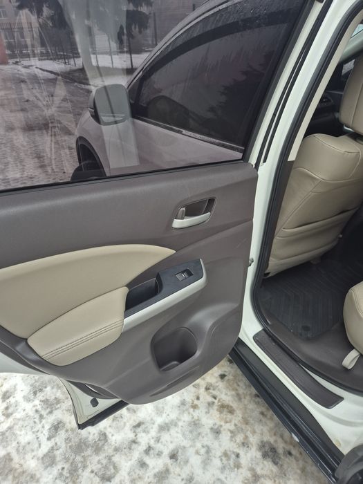 Продам Honda CR-V