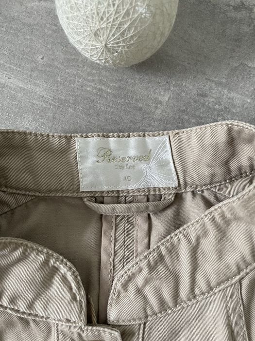 Beżowa kurtka Reserved – elegancki trencz , rozmiar S
