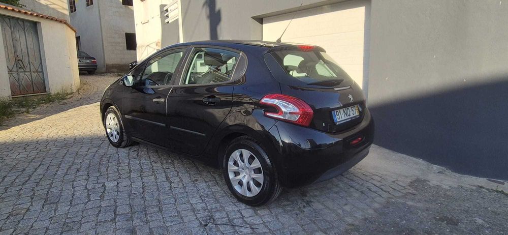 Peugeot 208 gasolina