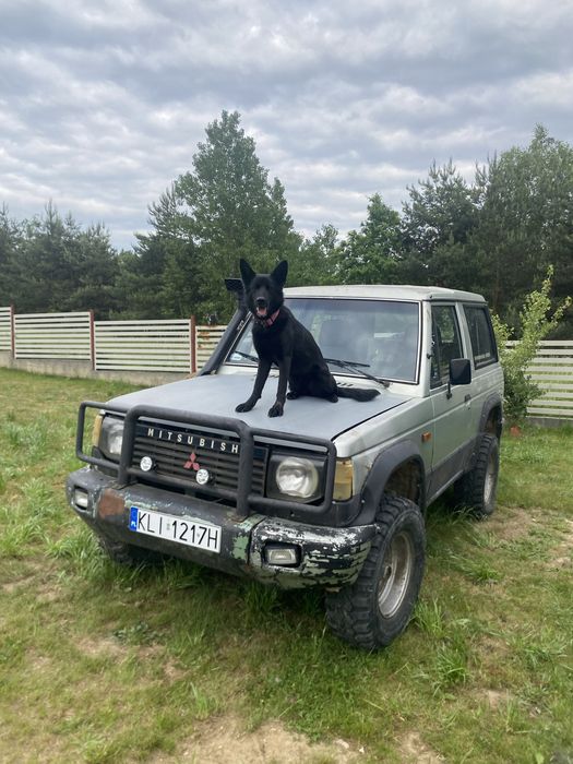 Mitsubishi Pajero I 2.6 LPG 1991r zdrowa rama