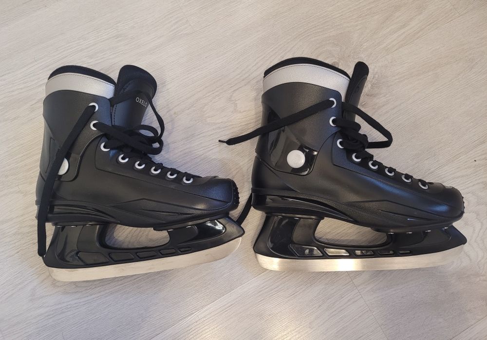Łyżwy hokejowe 39