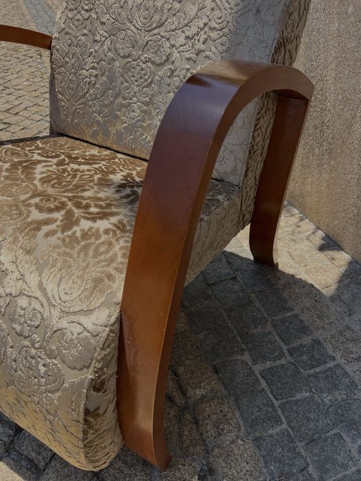 Conjunto de Cadeirões