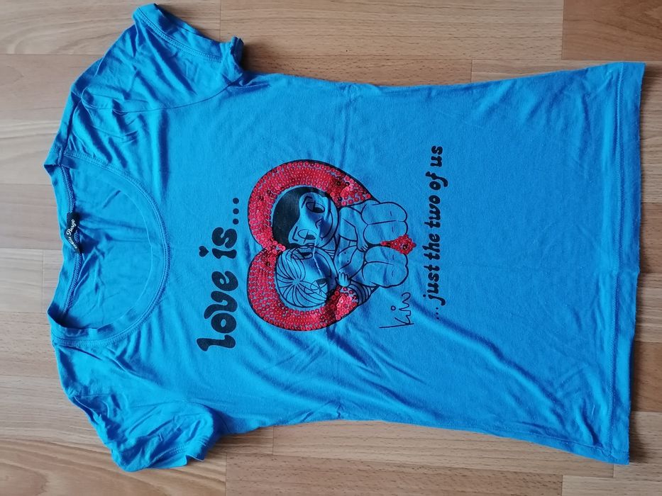 T-shirty S