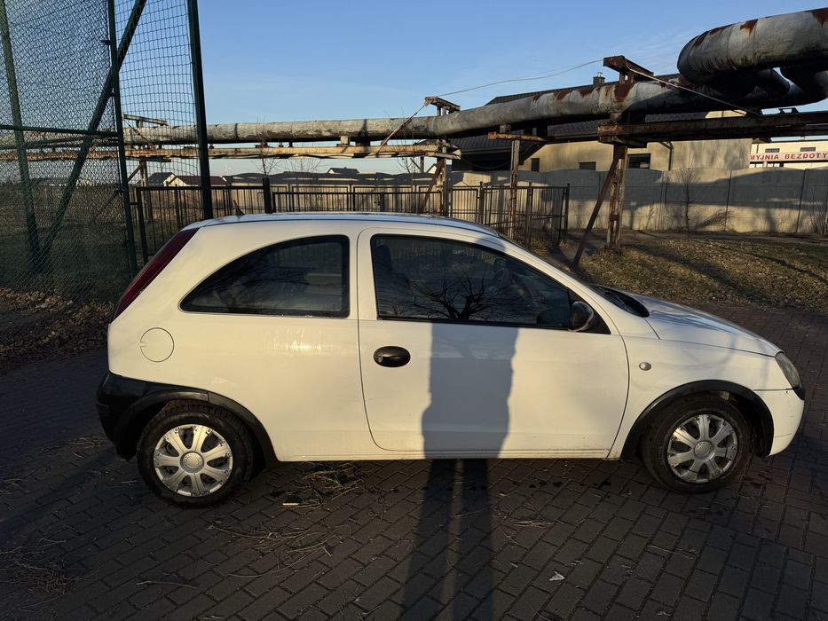 Sprzedam Opel Corsa C 1.2 LPG !