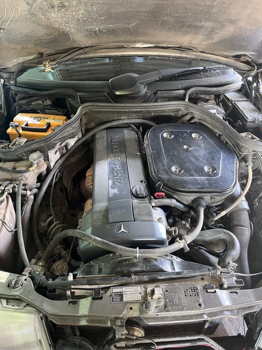 Продам мерсидес 124 є300 3.0 газ ,бензин