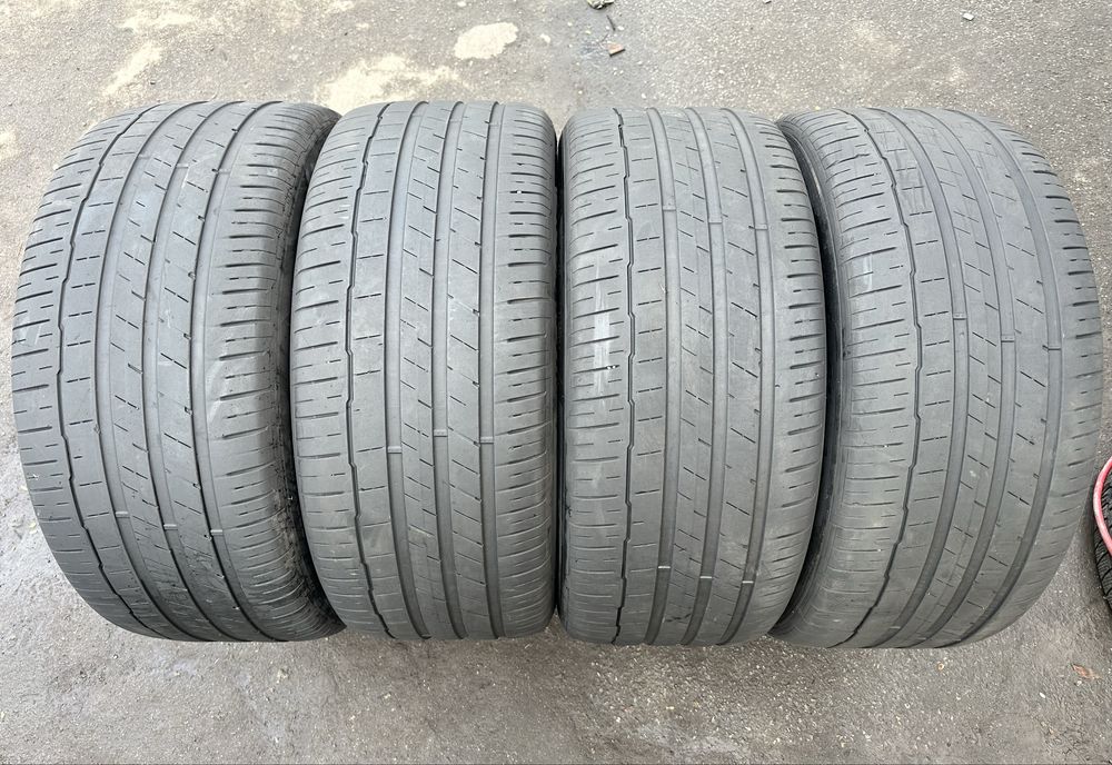 Шини 285 45 21 113Y XL Hankook Ventus S1 Evo 3 SUV комплект