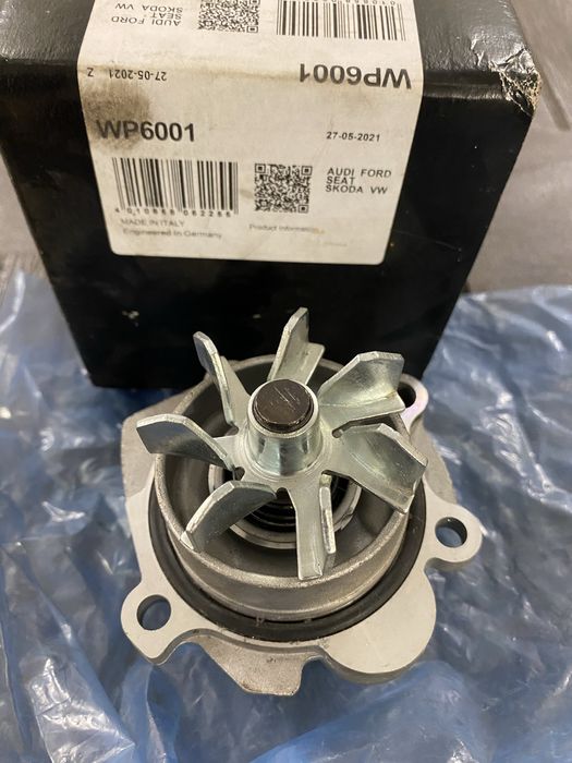 Помпа Continental WP6001 Нова Audi VW Skoda Seat Ford