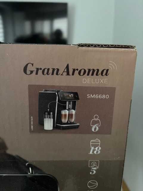 Ekspres do kawy Saeco GranAroma Deluxe SM6680
