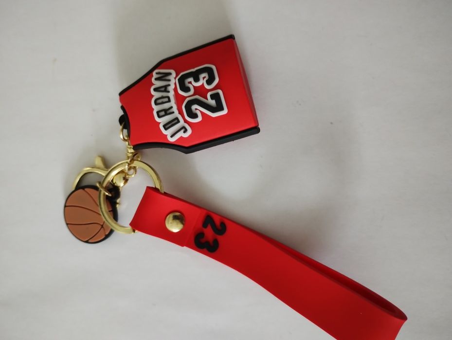 Breloczek Jordan dwustronny 3d