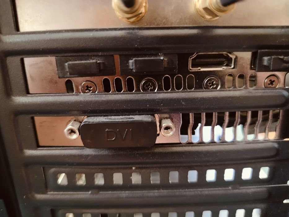 Witam mam na sprzedaż komputer gamingowy