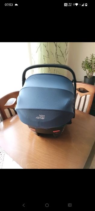Fotelik samochodowy Britax Römer Baby Safe 3 I-Size do 83cm