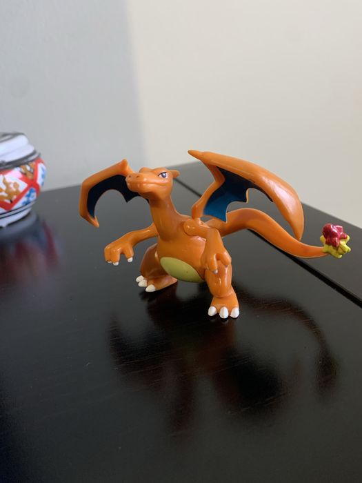 Pokemon Charizard