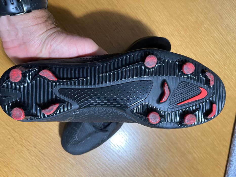 Nike phantom czarne rozmiar 40 (25cm)